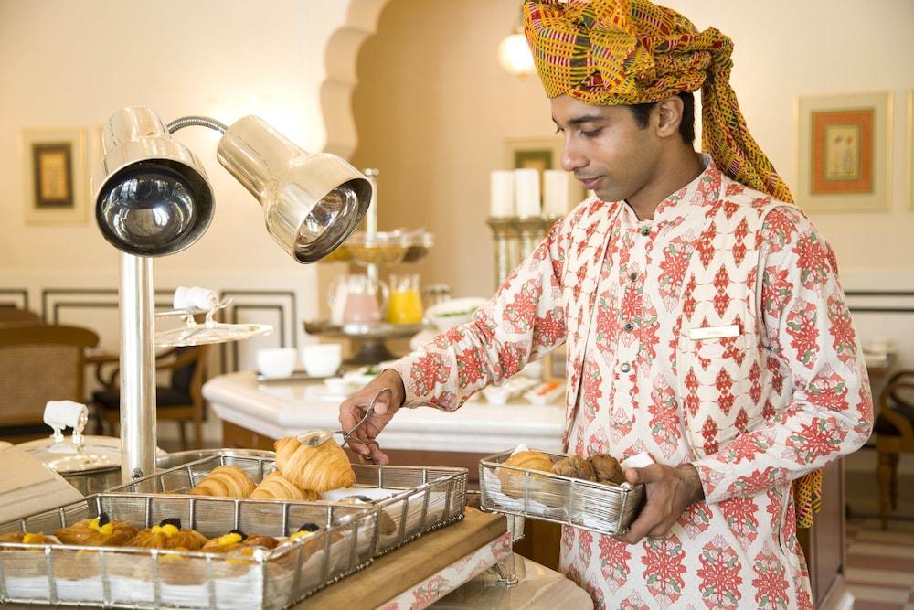 The Oberoi Sukhvilas Spa Resort, New Chandigarh Khizrābād Kültér fotó