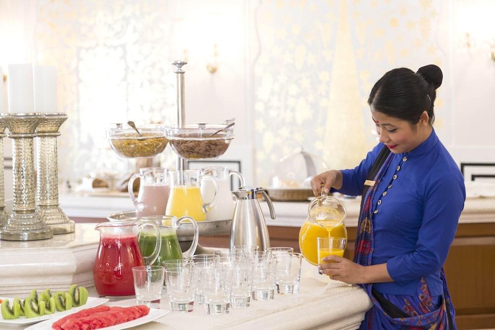 The Oberoi Sukhvilas Spa Resort, New Chandigarh Khizrābād Kültér fotó